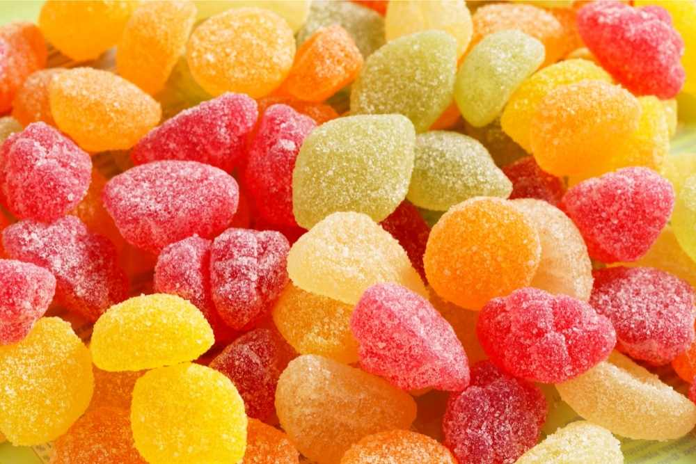 sour fruit gummies