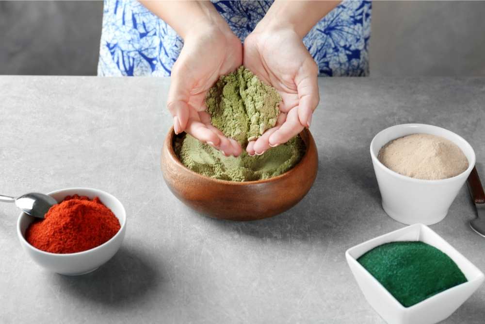 holding matcha powder